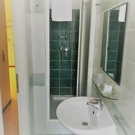 Al 138 Town House
