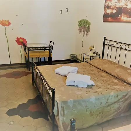 Al 138 Town House Konukevi Roma